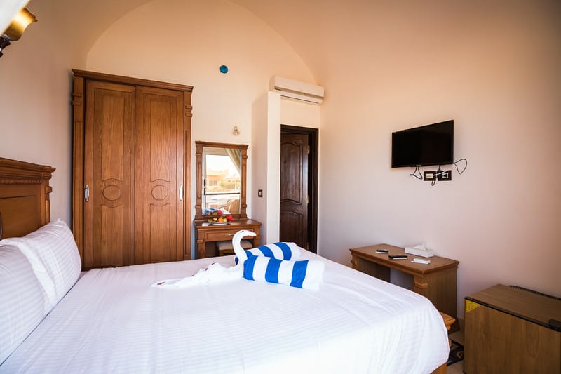 room-silver-beach-boutique-hotel-elquseir-double-single